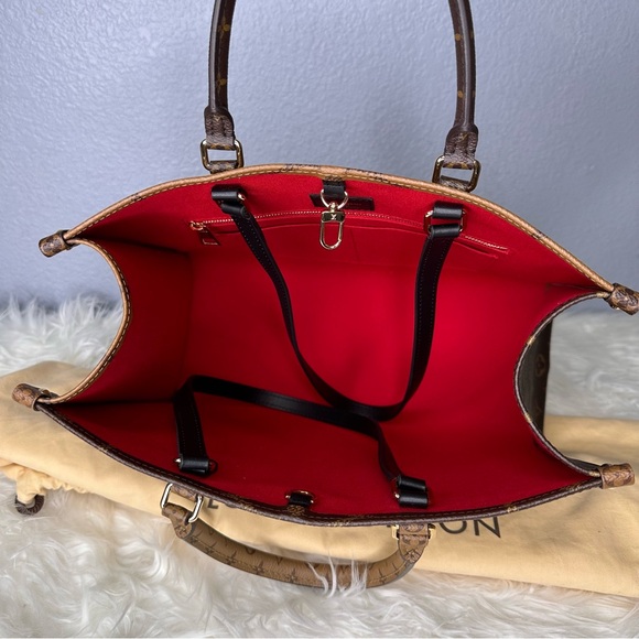 LOUIS VUITTON ON THE GO -MM Size in Monogram Reverse - Picture 11 of 16